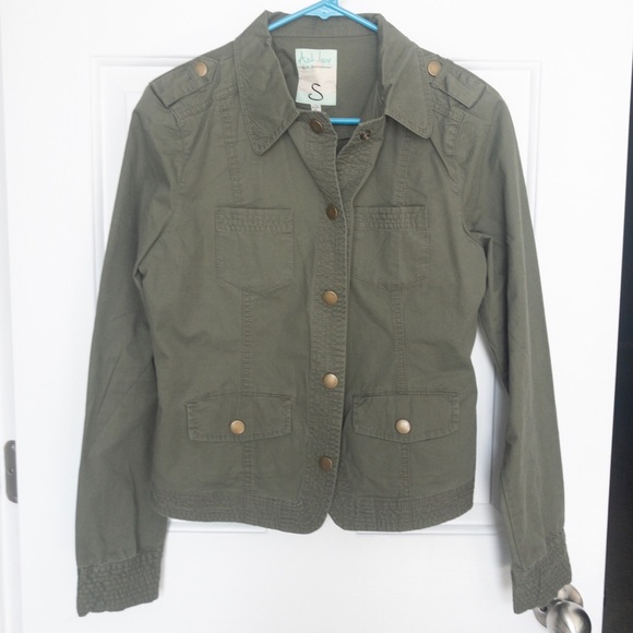Charlotte Russe Jackets & Blazers - Olive green light weight jacket